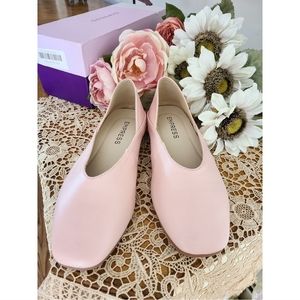 Empress ballet flat
